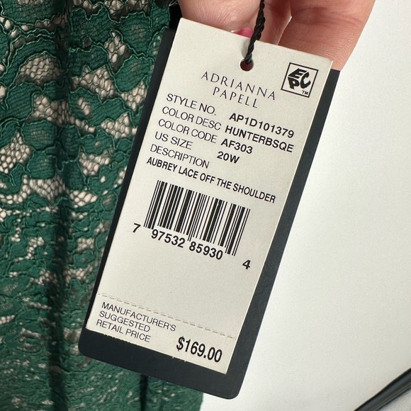 NWT Adrianna Papell Aubrey lace off shoulder hunter green dress sz 20W - Picture 4 of 7
